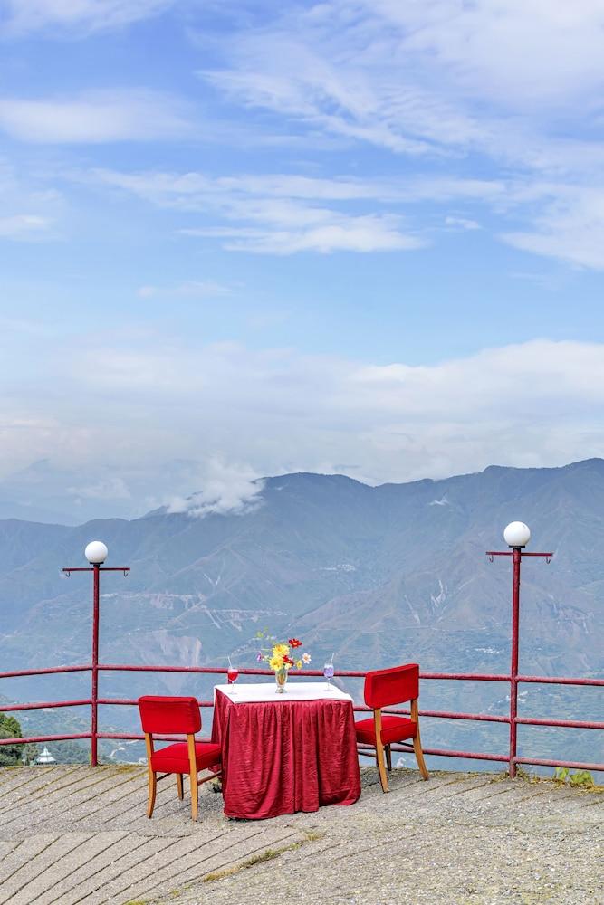 Club Mahindra Mussoorie Hotell Exteriör bild